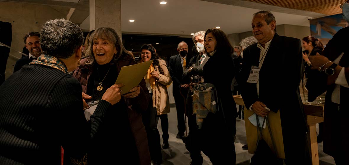 Al evento, realizado en el Centro del Japón, acudieron 25 egresados de varias facultades