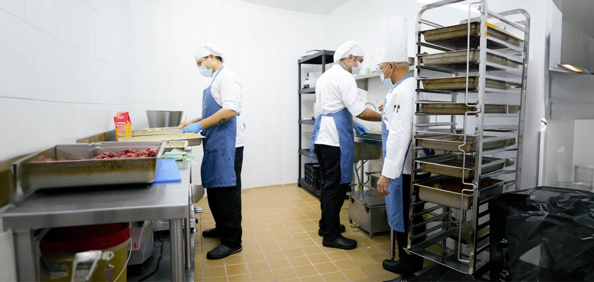 Foto del Restaurante Escuela de Los Andes y el Gato Dumas