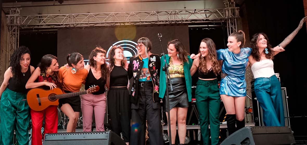 Artistas invitadas en el concierto MujerES