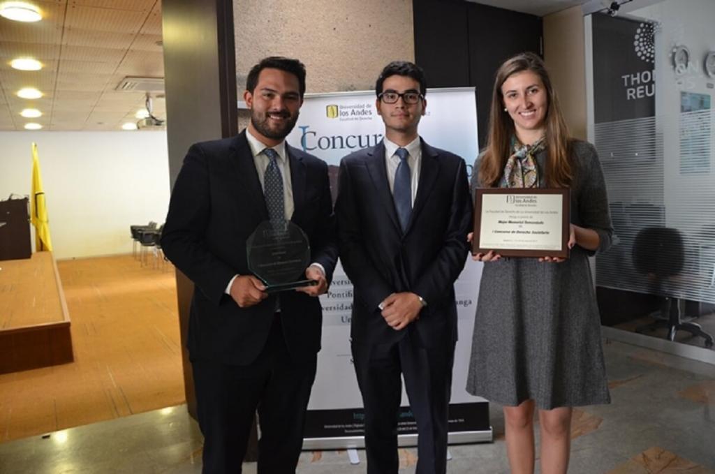 The Uniandes Team, winners of the 1st Company Law Competition