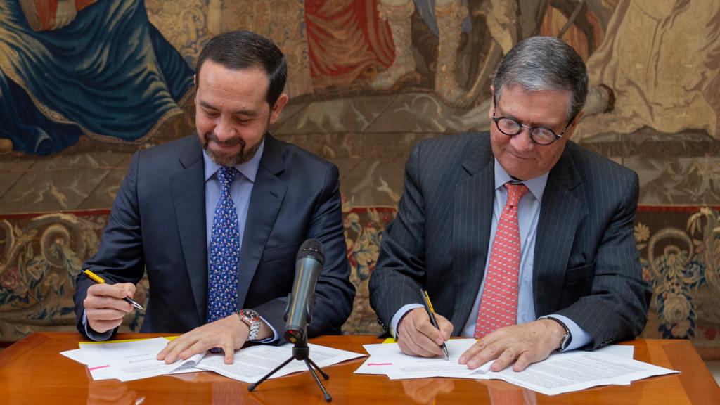 Firma del convenio entre la Universidad de los Andes y Holcim – Colombia, 2019. 