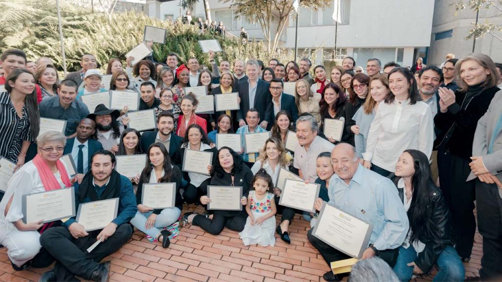 Social leaders graduated from the Leadership for Peace Academy 