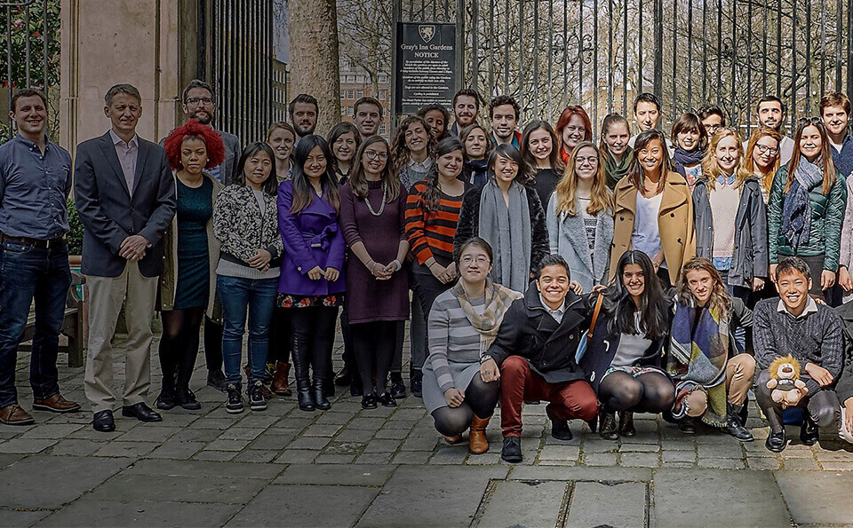 Grupo de estudiantes de Estudios Internacionales en Georgetown