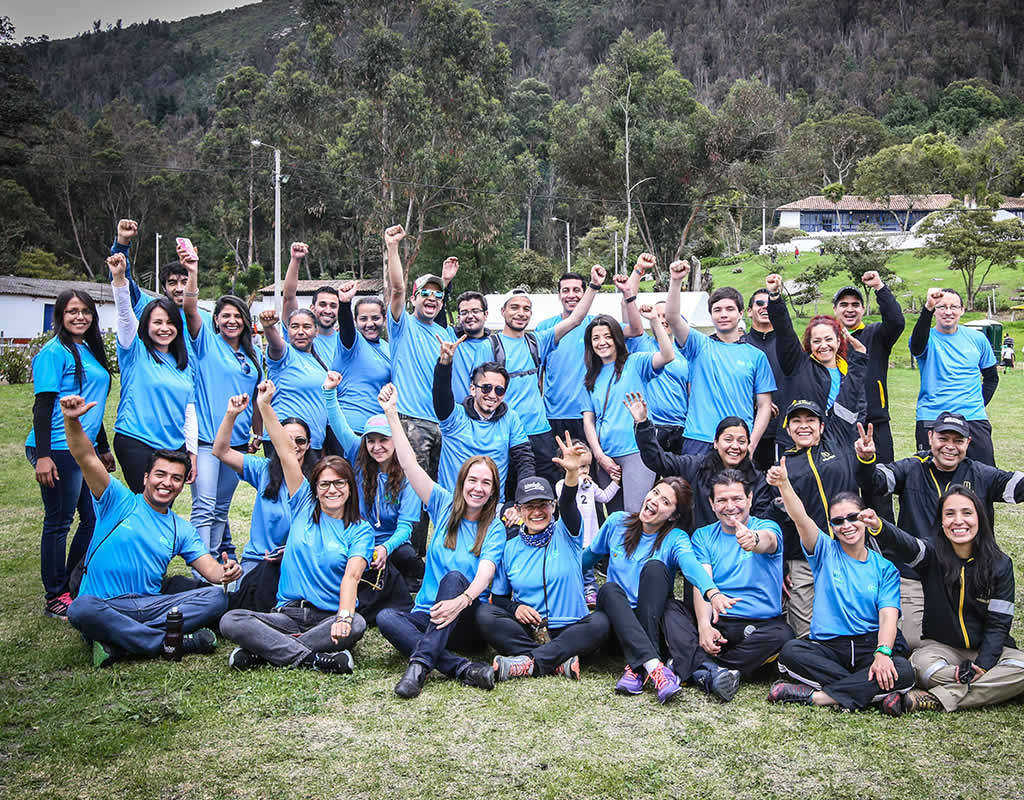 Grupo de voluntario de carrera Senek 2016