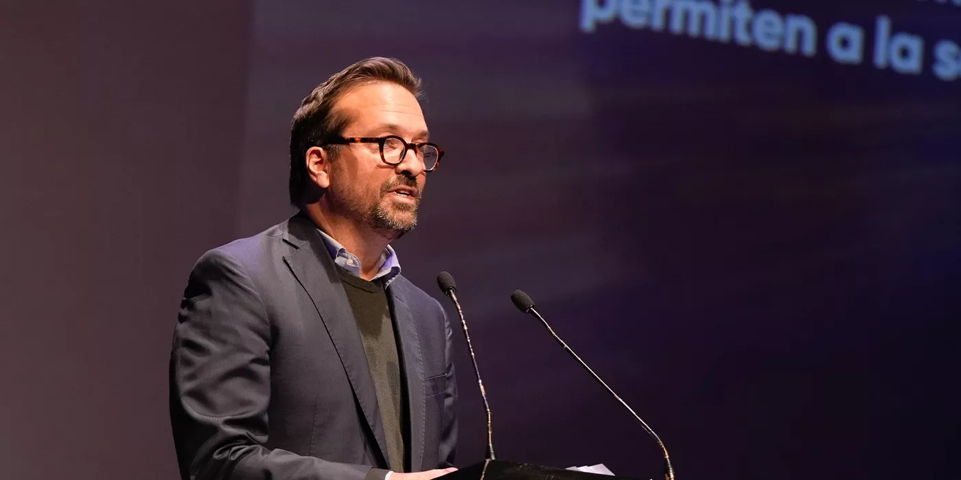 Jorge Grant Baxter, decano de la Facultad de Educación Uniandes